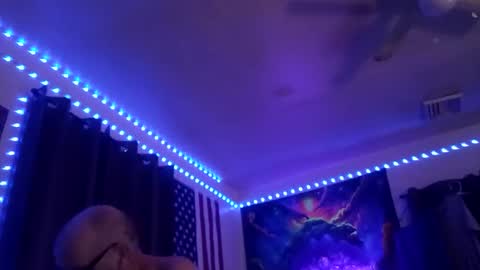 Snapshot of tedestep2 chatting on May 4, 3:35 am tedestep2 online show from May 4, 3:35 am