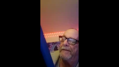 Snapshot of tedestep2 chatting on May 23, 12:05 am tedestep2 online show from May 23, 12:05 am
