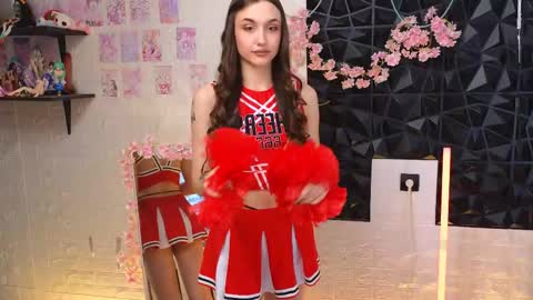 Snapshot of teeaapsex chatting on May 3, 3:12 am Alice and Cassie online show from May 3, 3:12 am