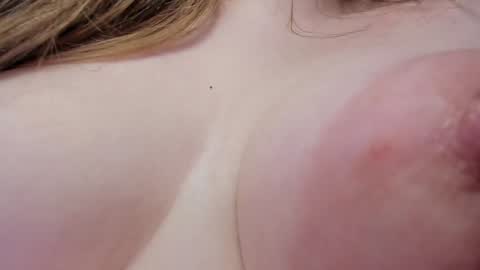 Snapshot of teeencutee chatting on February 8, 9:13 am Monika --------------2  stream 700 GMT day online show from February 8, 9:13 am