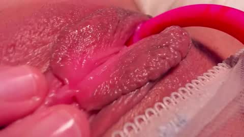 Snapshot of teeencutee chatting on February 21, 3:18 am Monika --------------2 stream 700 GMT day online show from February 21, 3:18 am