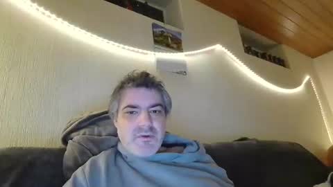 Peter online show from December 17, 3:34 am