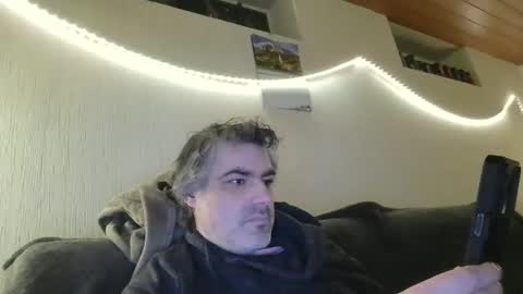 Snapshot of teeforyou chatting on February 10, 1:21 am Peter online show from February 10, 1:21 am