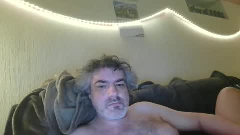 Snapshot of teeforyou chatting on March 2, 7:21 pm Peter online show from March 2, 7:21 pm