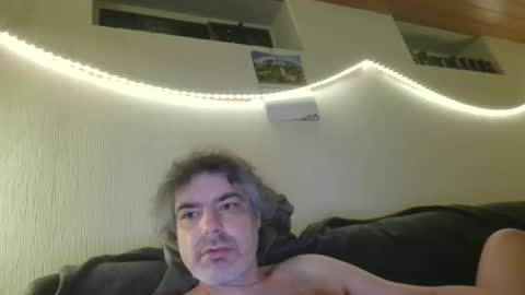 Snapshot of teeforyou chatting on March 5, 5:25 am Peter online show from March 5, 5:25 am