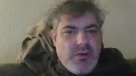 Peter online show from May 3, 6:36 pm
