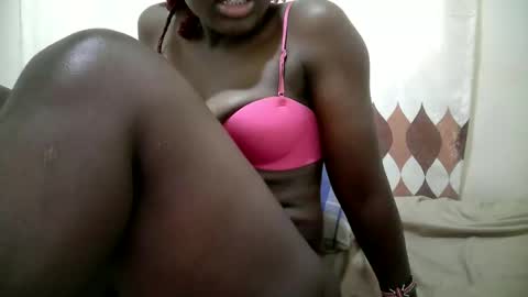 Snapshot of teekaeh chatting on May 17, 12:12 pm teekah online show from May 17, 12:12 pm