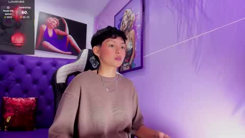 Snapshot of tefi_meow chatting on September 9, 12:26 pm Stefani  online show from September 9, 12:26 pm