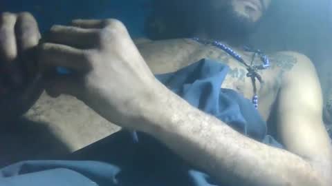 Snapshot of tejadaliryw chatting on December 20, 2:40 am tejadaliryw online show from December 20, 2:40 am