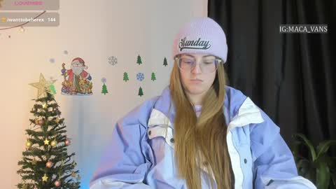 tekila__ online show from December 5, 11:29 pm