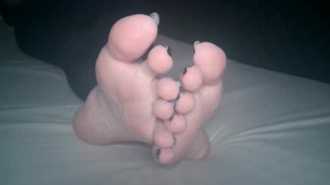 Viv West online show from December 15, 4:39 am