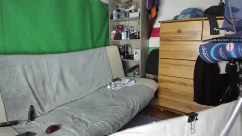 Virg Lszl online show from March 2, 4:53 pm