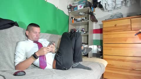 Virg Lszl online show from October 5, 4:05 pm