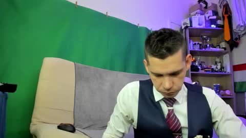 Virg Lszl online show from November 24, 9:31 am