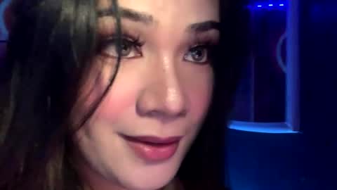 Snapshot of temptation_happiness chatting on October 19, 2:18 pm Just call me Tiara online show from October 19, 2:18 pm