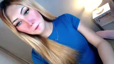 Snapshot of temptationoflust chatting on September 23, 8:06 am Im Dianna DONT FORGET TO FOLLOW ME   online show from September 23, 8:06 am