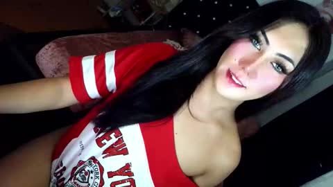 Snapshot of temptationoflust chatting on June 6, 4:39 am Im Dianna DONT FORGET TO FOLLOW ME online show from June 6, 4:39 am