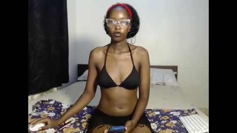 tempting_vibe online show from March 30, 7:37 pm