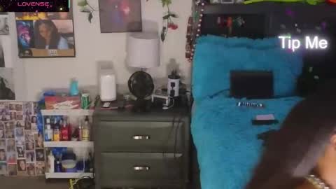 Gaia online show from November 10, 5:06 am