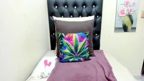 temptressqeen online show from October 30, 5:46 pm