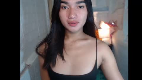 Snapshot of temtaionoflust chatting on April 29, 10:52 am TransGoddessZhandria online show from April 29, 10:52 am
