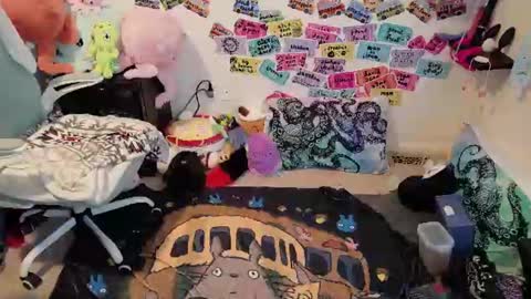Snapshot of ten_tickle_pixie chatting on July 10, 10:23 pm Pixie and Tentacle Overlord online show from July 10, 10:23 pm