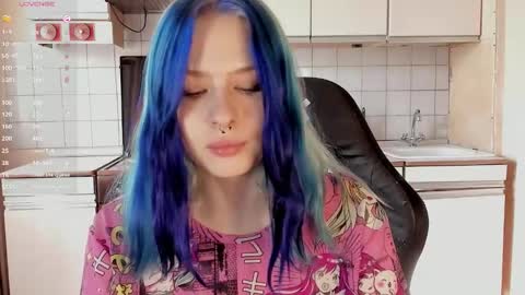  Sue  online show from September 9, 12:26 pm