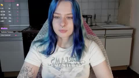  Sue  online show from September 14, 2:49 pm