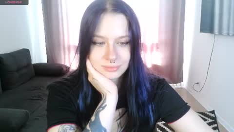  Sue  online show from July 28, 3:21 pm