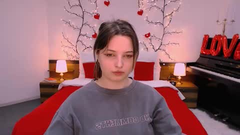 Lisa online show from March 13, 3:18 pm