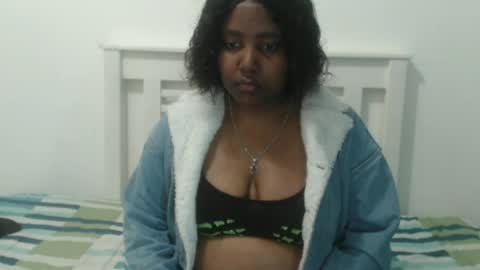Snapshot of tenderousdoll chatting on July 1, 9:03 pm TenderousDoll online show from July 1, 9:03 pm