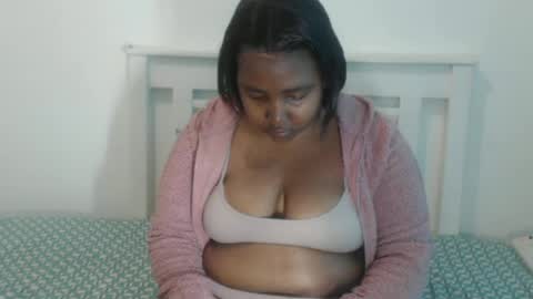 Snapshot of tenderousdoll chatting on July 7, 7:23 am TenderousDoll online show from July 7, 7:23 am