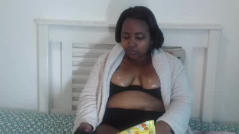 Snapshot of tenderousdoll chatting on July 10, 6:50 am TenderousDoll online show from July 10, 6:50 am
