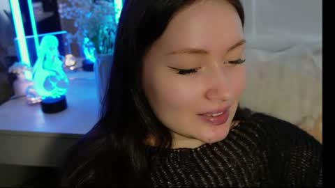 tendre_amelia online show from June 9, 8:26 am