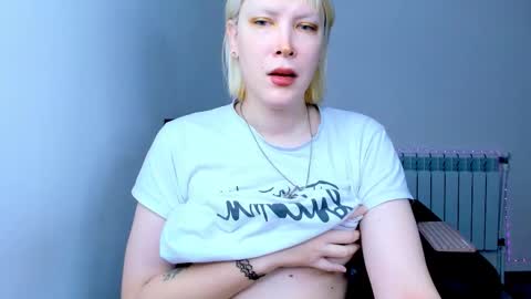 Kira online show from November 14, 12:20 am