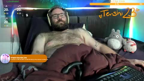 Snapshot of tenshi23 chatting on September 27, 2:33 pm Matt online show from September 27, 2:33 pm