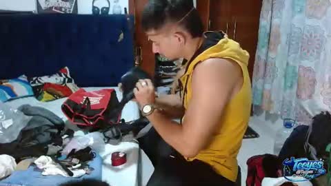 teoyes_ online show from June 19, 3:11 am
