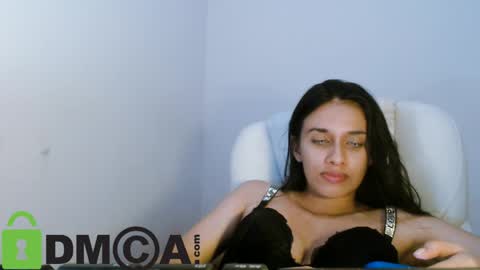 Snapshot of ter23m chatting on April 17, 12:46 am Lisa online show from April 17, 12:46 am