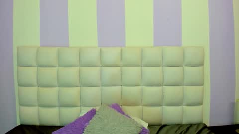 Teresa online show from November 19, 2:06 pm