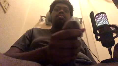Snapshot of tericmidnight chatting on August 3, 6:56 am Call me Jason online show from August 3, 6:56 am