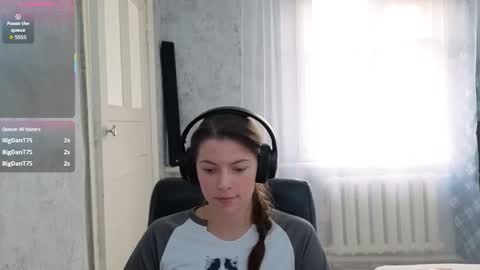 Anny Simpson online show from November 25, 4:56 am