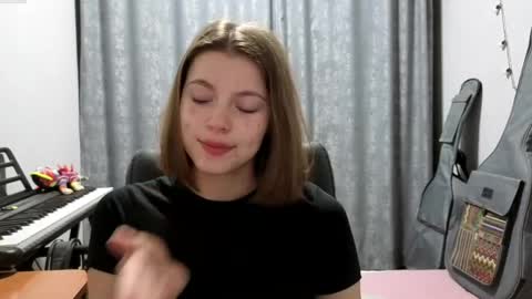 Snapshot of terranaufzinger chatting on May 13, 8:16 pm Anny Simpson online show from May 13, 8:16 pm