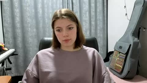 Snapshot of terranaufzinger chatting on May 21, 8:16 pm Anny Simpson online show from May 21, 8:16 pm