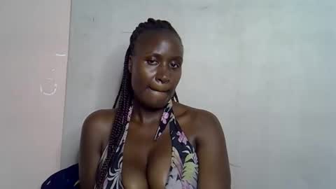 terriam online show from November 15, 4:36 pm