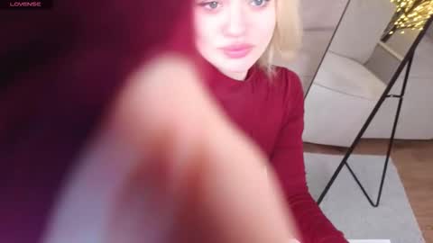 Tessa online show from March 3, 9:37 am