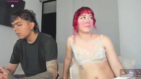 Snapshot of tessa_evanss chatting on May 17, 12:19 am Tessa online show from May 17, 12:19 am