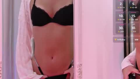 Snapshot of tessa_quin chatting on May 29, 4:27 pm Tessa online show from May 29, 4:27 pm