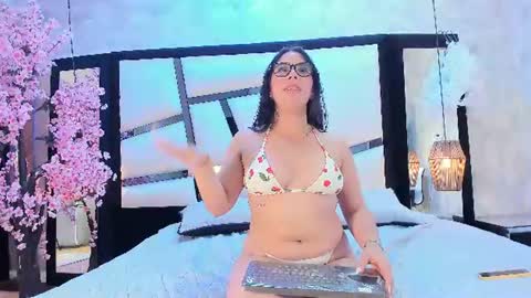 Snapshot of tessacooper1 chatting on July 31, 10:42 pm TESSA COOPER1 online show from July 31, 10:42 pm