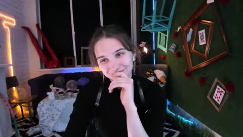 Snapshot of tessamill chatting on September 26, 5:33 am Tessa online show from September 26, 5:33 am