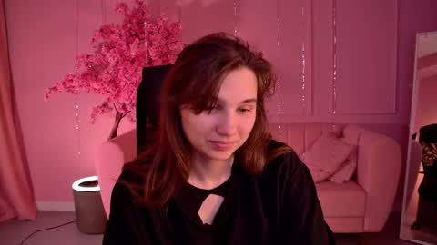 Tessa online show from March 23, 5:44 am